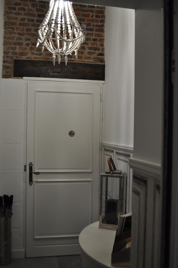 Victoria'S House Aparthotel Лил Екстериор снимка