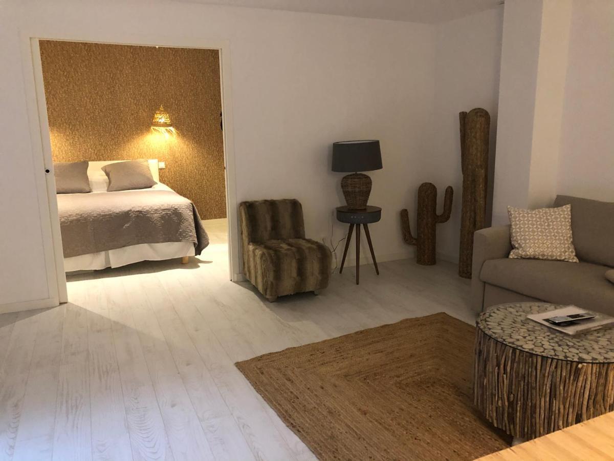 Victoria'S House Aparthotel Лил Екстериор снимка